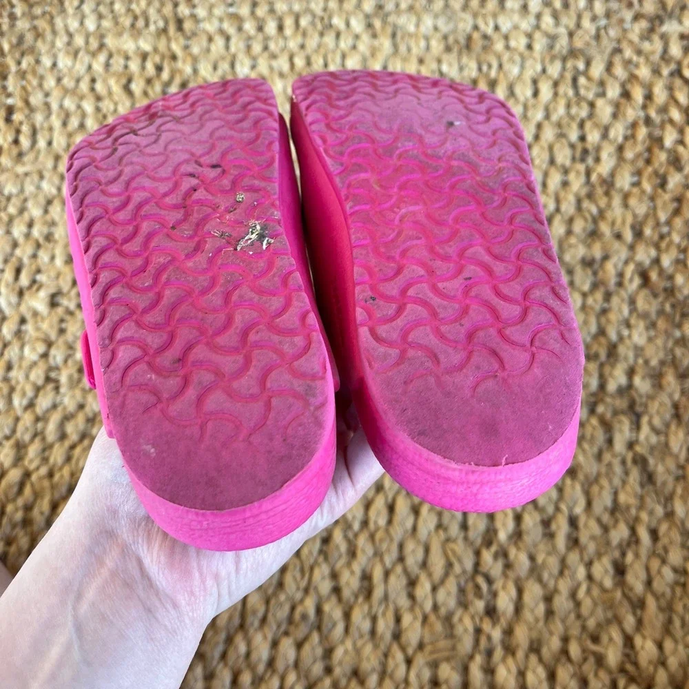 Birkenstock Arizona EVA Neon‎ Pink Sandals Kids Size 34 US 3 Waterproof Slide